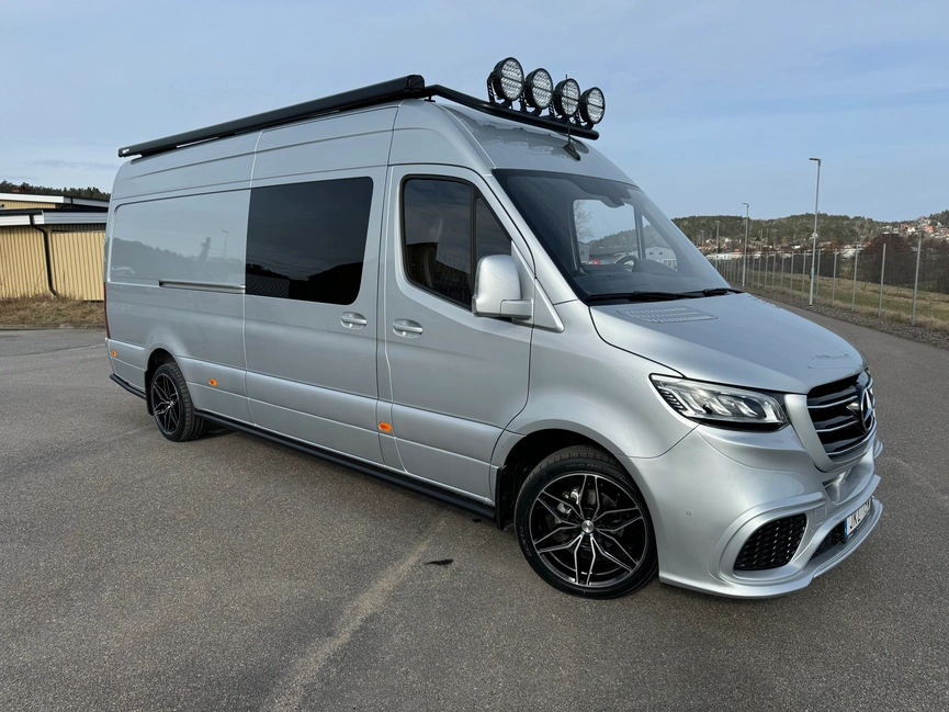 Mercedes-Sprinter 317 CDI 9G-Tronic Crossbuss Skinn