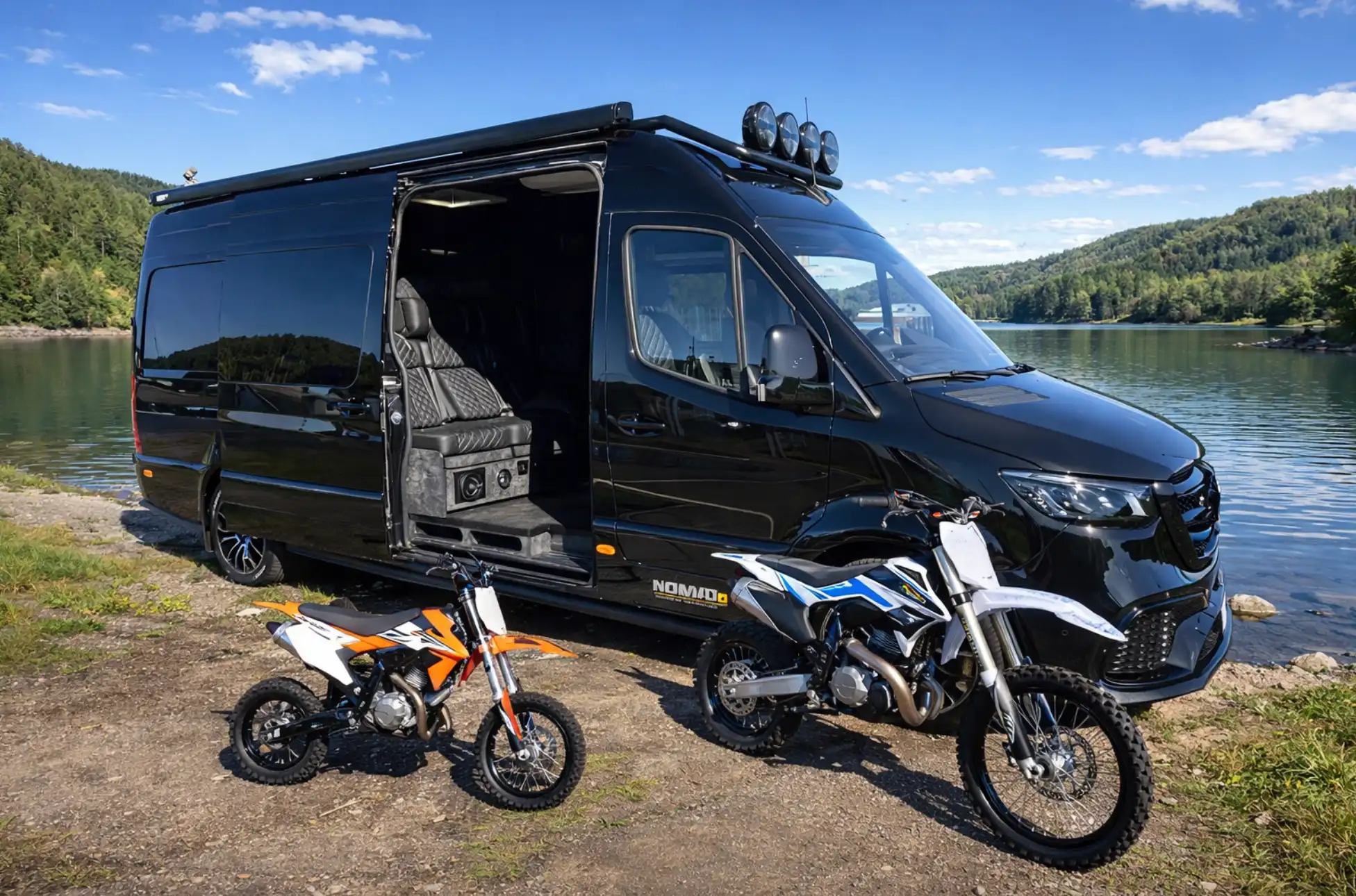 Nomado vans crossbuss